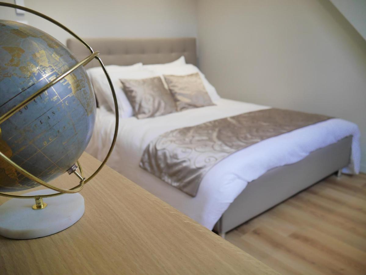 Loft Inn Еперне Екстериор снимка